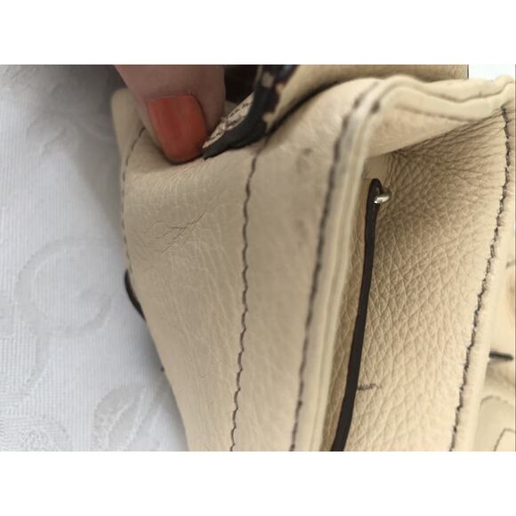 Tignanello Pebbled Leather Light Tan Organizer Crossbody Purse - Picture 9 of 9